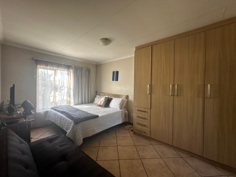 3 Bedroom Property for Sale in Hillside Free State